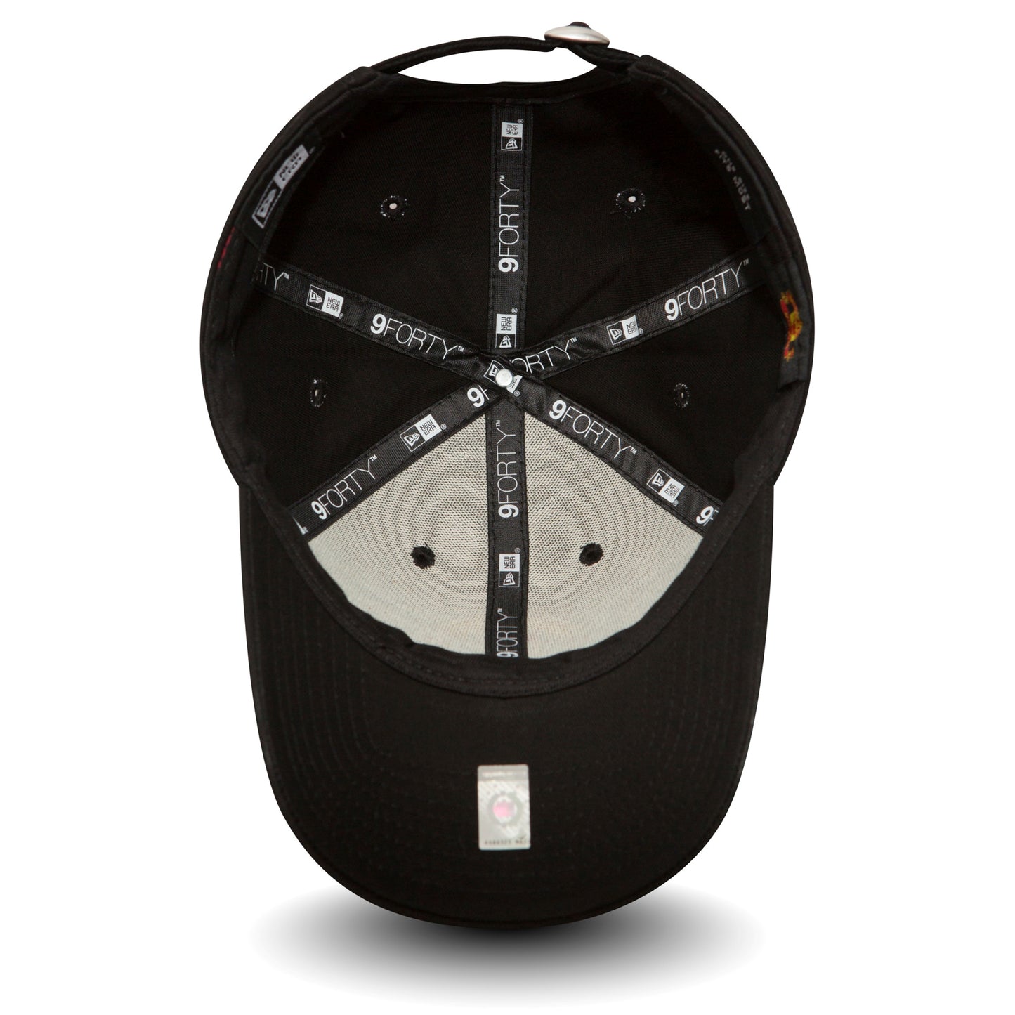 Manchester United Essential Black 9FORTY Cap - Unisex