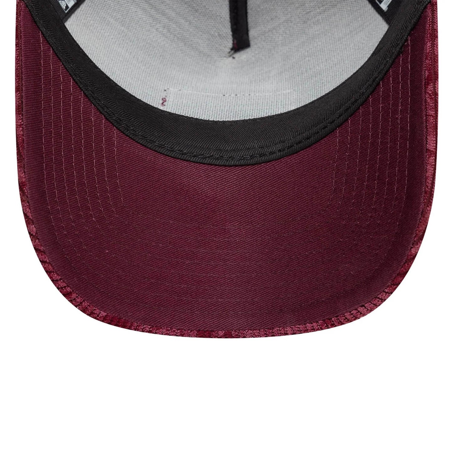 Red Bull Racing F1 Cord 9Forty Trucker Cap Adults - Crushed Red