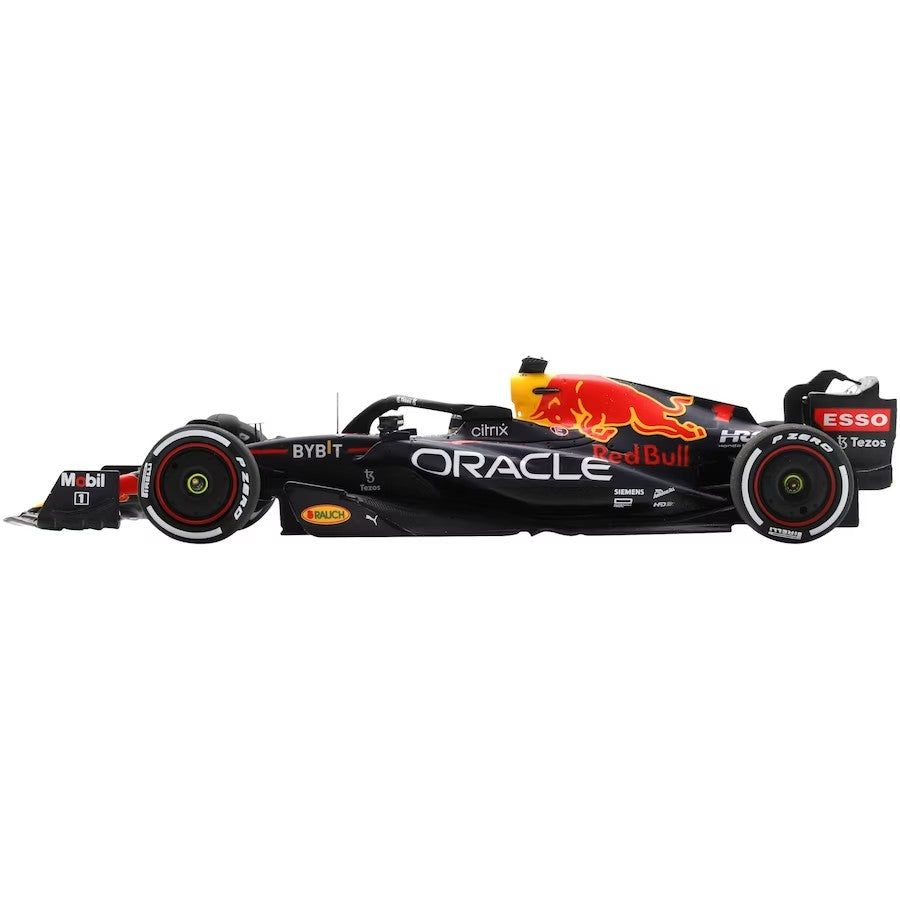 Bburago 1:43 Red Bull Racing RB18 Max Verstappen No.1 2022