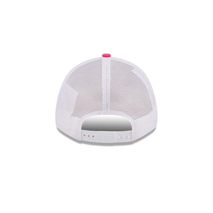 Vespa Essential Logo Pink 9FORTY Adjustable Cap