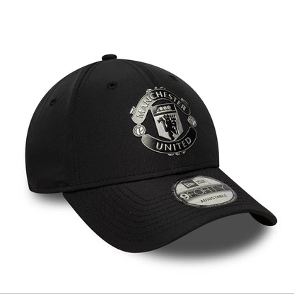 Manchester United Reflective Crest 9FORTY Cap Black