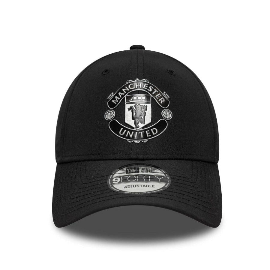 Manchester United Reflective Crest 9FORTY Cap Black