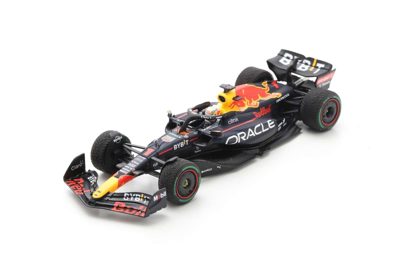 Oracle Red Bull Racing RB18 No.1 Winner Japanese GP 2022 in Window Sho ...