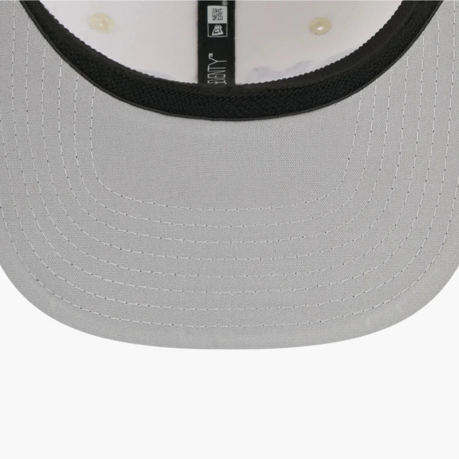 Smash LIV Golf 2025 Off-White 9SEVENTY Stretch Snap Adjustable Cap