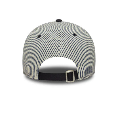 Chelsea FC Pinstripe 9Forty Cap Adults - Ivory/Navy - Unisex