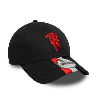 Manchester United FC Stripe Black Adult 9Forty Cap - Unisex