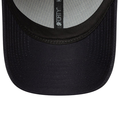 Tottenham Hotspur Contrast Pinstripe 9Forty Cap Adults - Ivory/Navy