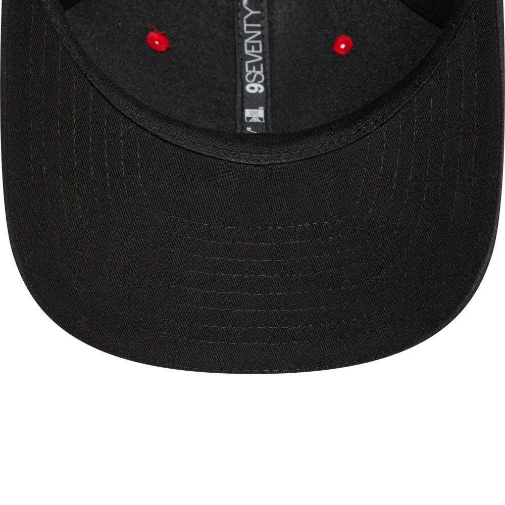 Aprilia Core 9Seventy Cap Stretch Snap Adults - Black/Scarlet