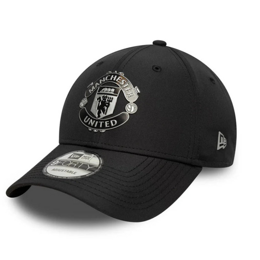 Manchester United Reflective Crest 9FORTY Cap Black