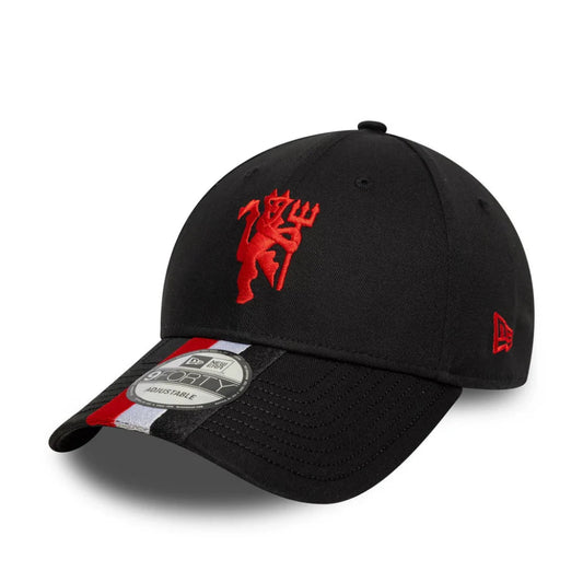 Manchester United FC Stripe Black Adult 9Forty Cap - Unisex