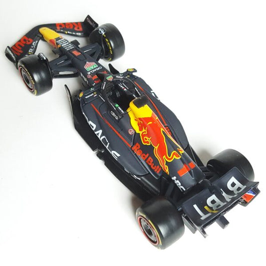 Bburago 1:43 Red Bull Racing RB18 Max Verstappen No.1 2022